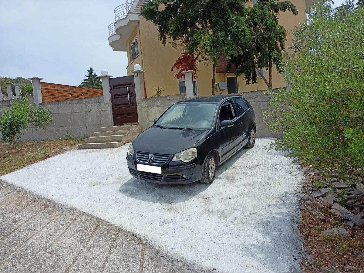 Apartment Ithakis Nea Iraklitsa Екстер'єр фото