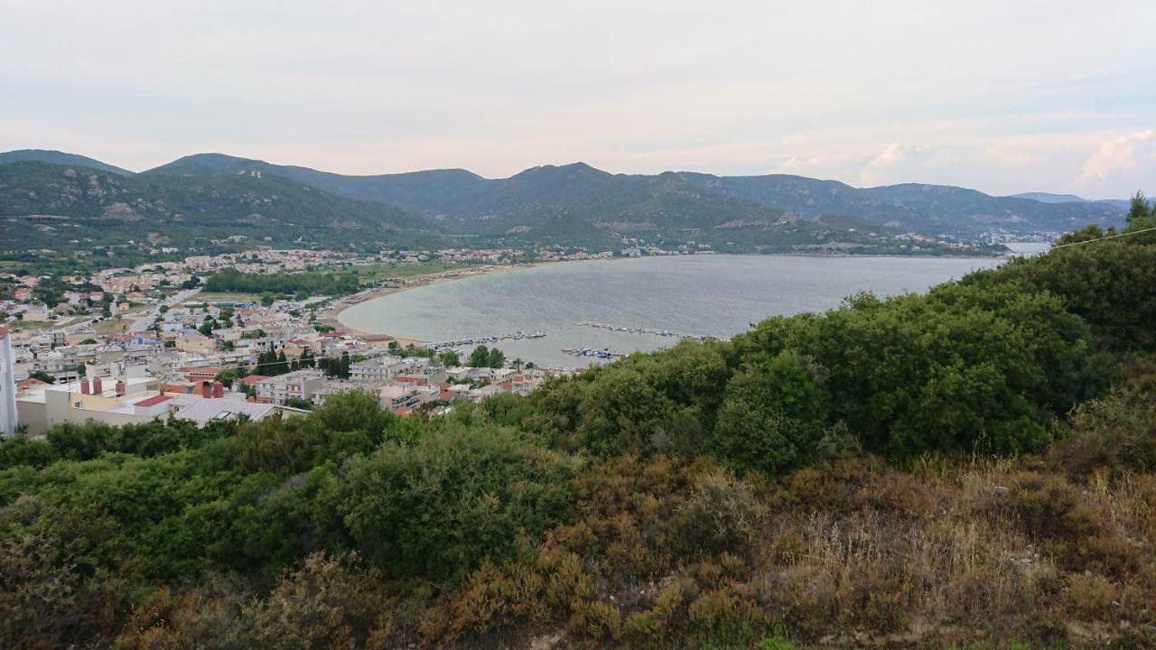 Apartment Ithakis Nea Iraklitsa Екстер'єр фото