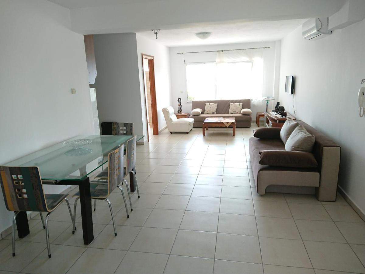 Apartment Ithakis Nea Iraklitsa Екстер'єр фото