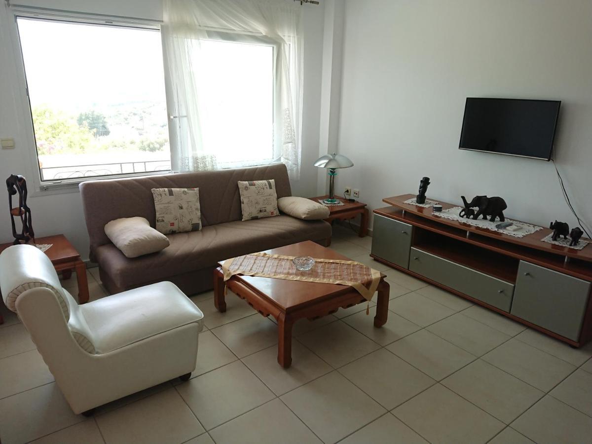 Apartment Ithakis Nea Iraklitsa Екстер'єр фото